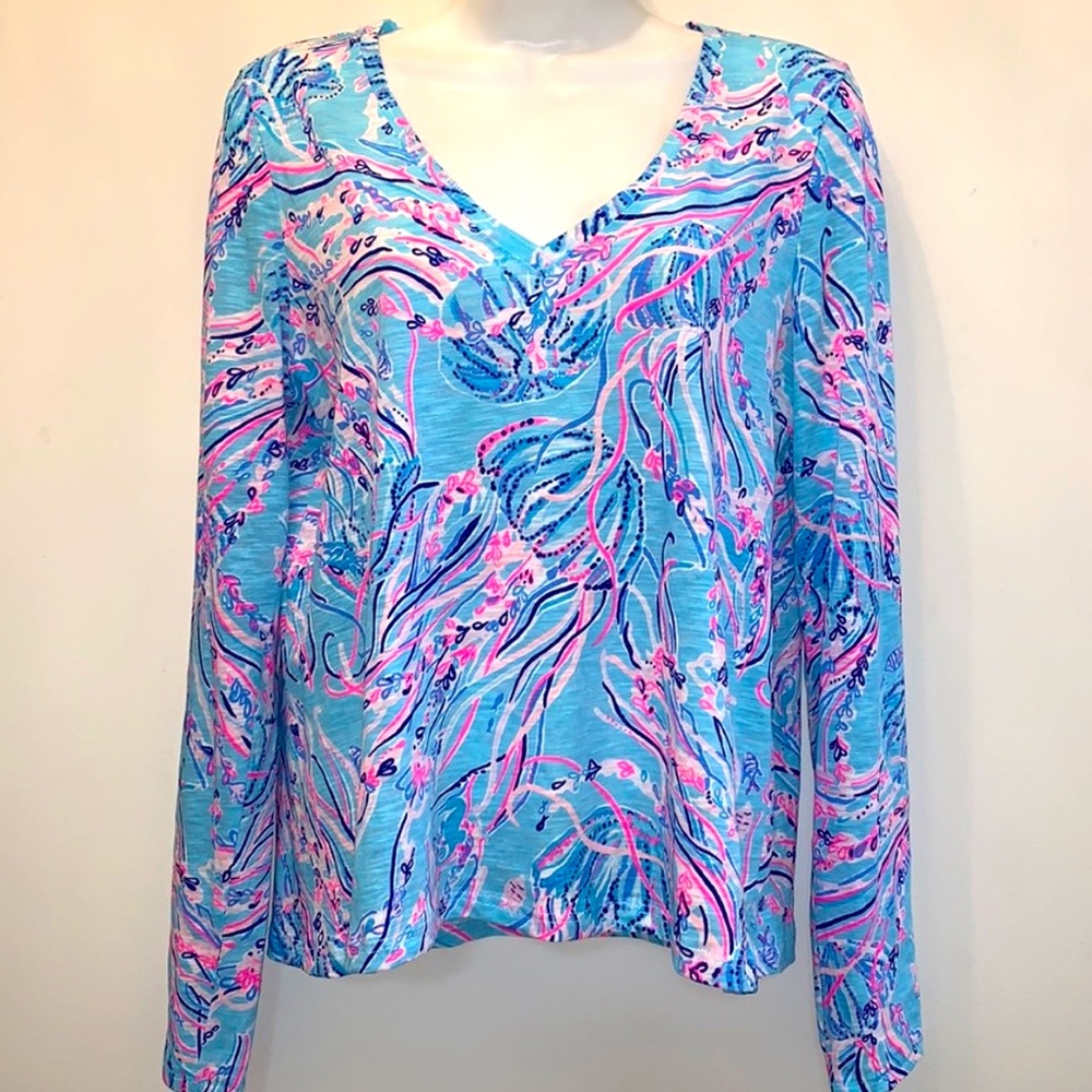 Lilly Pulitzer Top!